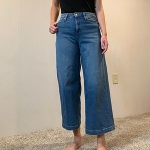 Cropped Wide Leg Jeans